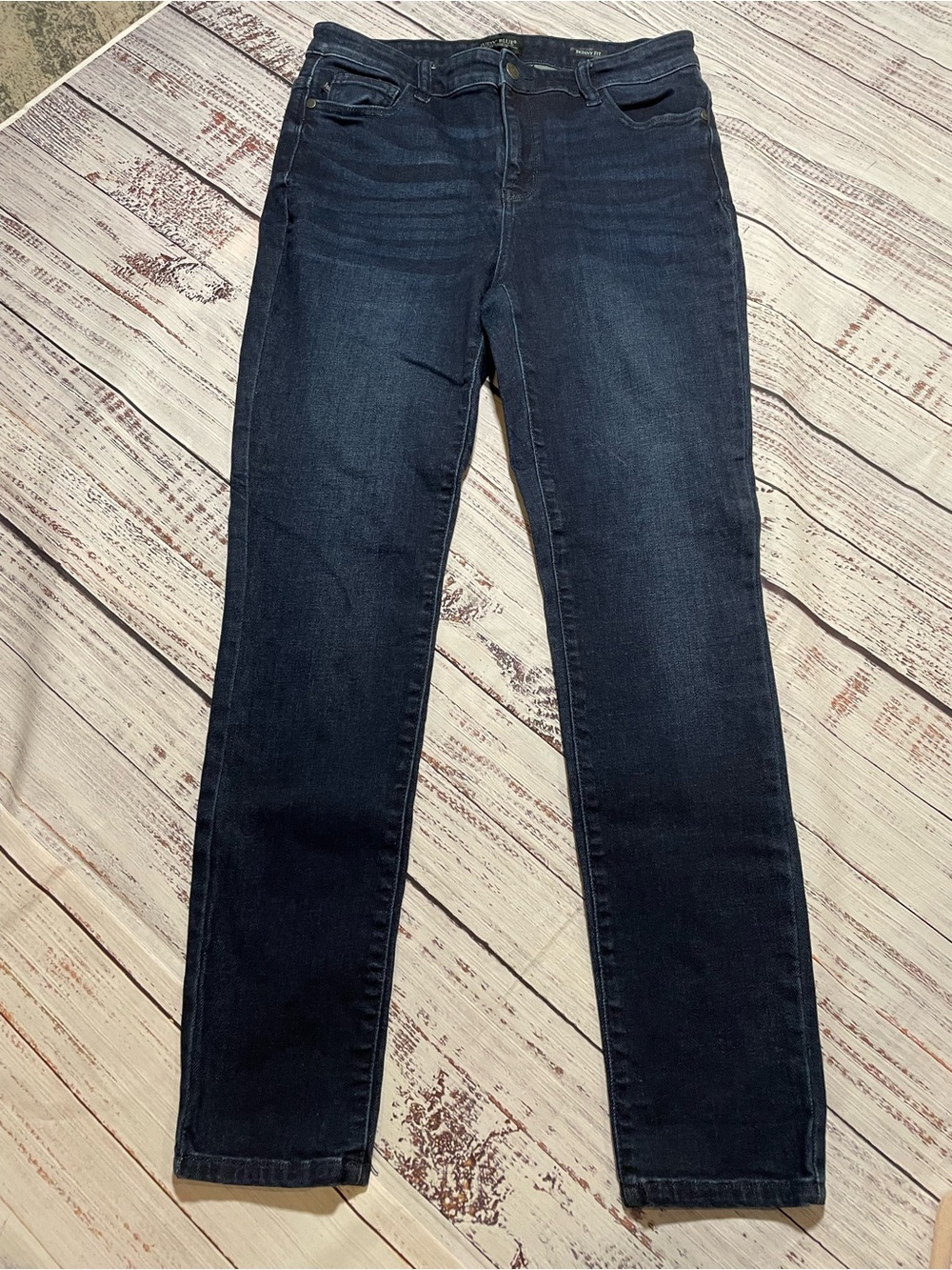 Judy Blue Dark Wash Skinny Fit jeans. Size 13/31